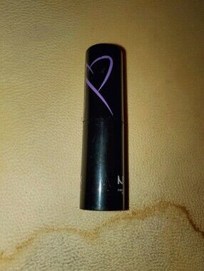 NYX Professional Makeup Suede Matte Lipstick